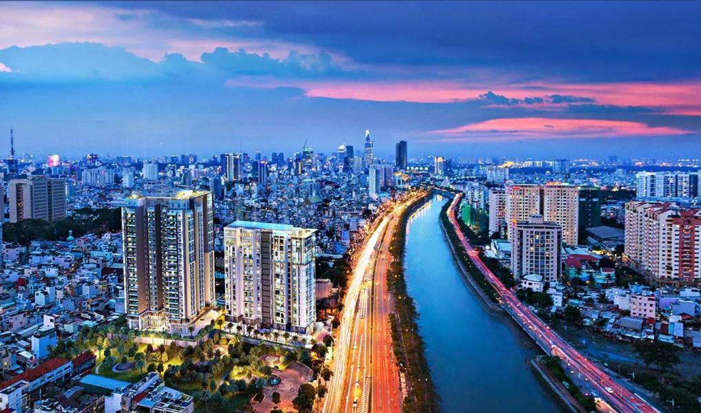 Lusso Suites - D1Mension & Zenity Residence, Sg'S Heart Хошимин Экстерьер фото